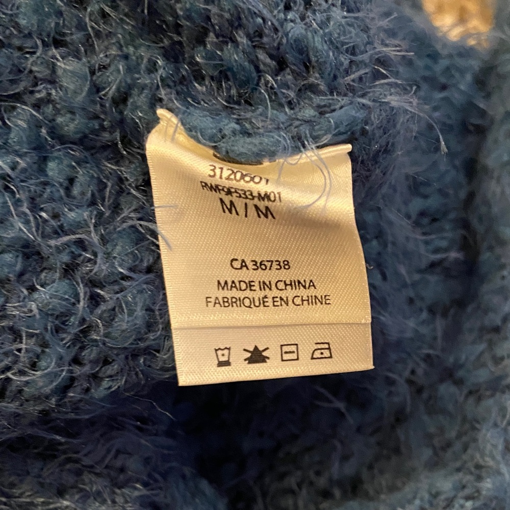 REACTION by Kenneth Cole Deep Blue Crew Neck Knit Sweater - Picture 3 of 4